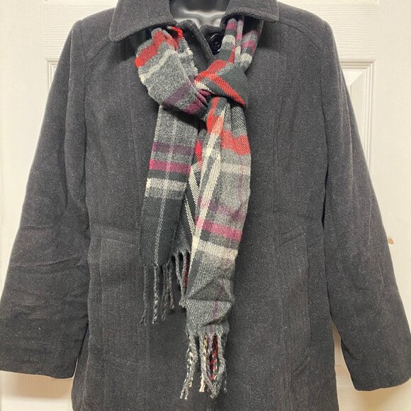 London Fog Coat with Scarf black Wool blend outer polyester liner Dry Clean only - Picture 4 of 8